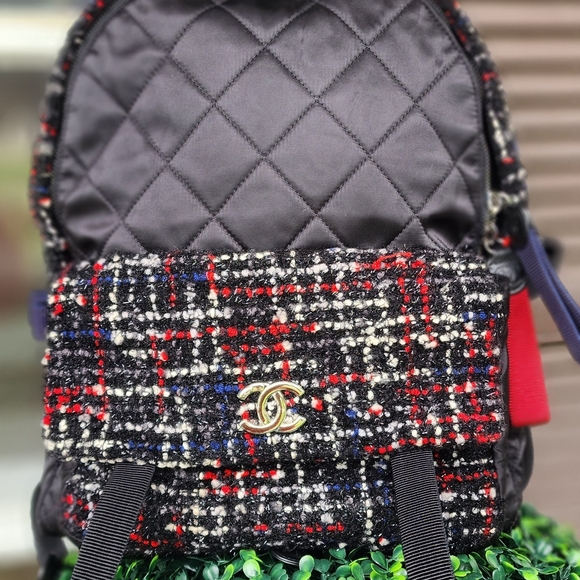 Chanel backpack (Limited Edition) - Picture 2 of 8